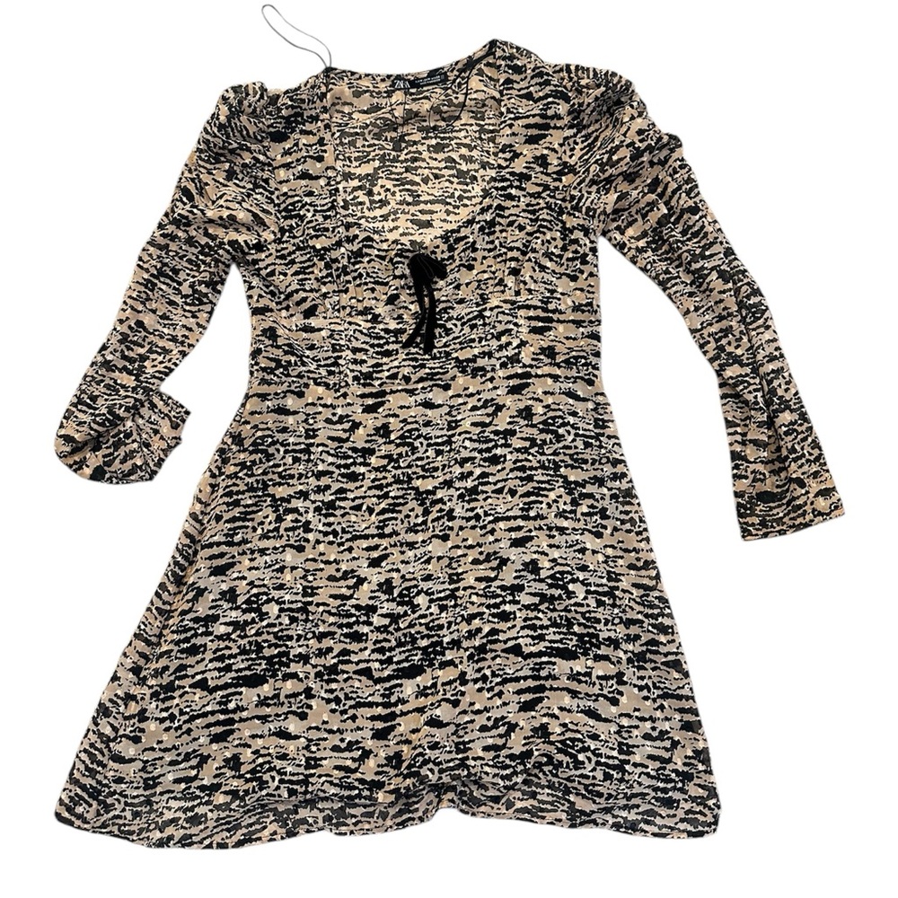 Zara Mini/midi dress. Size Medium
